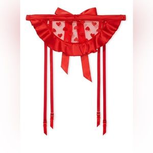 Victoria’s Secret Dream Angels Heart Embroidery Garter Skirt XS/S NWT